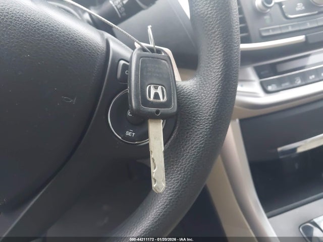 Honda k24w1 2014 1HGCR2F3XEA148370 Image 11