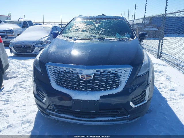 44211179 :رقم المزاد ، 1GYKNCRS5MZ225591 vin ، 2021 Cadillac Xt5 Fwd Premium Luxury مزاد بيع