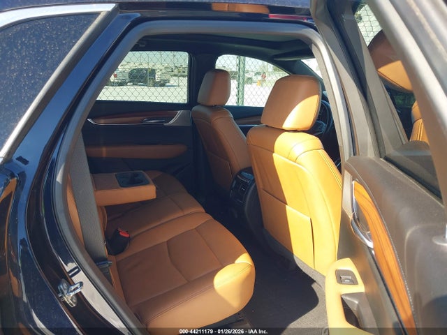 2021 CADILLAC XT5 1GYKNCRS5MZ225591 Photo 7