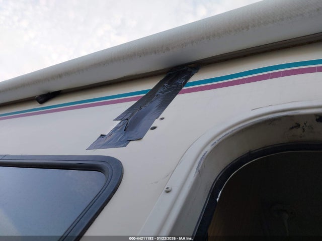 1996 Winnebago Tmh მანქანა იყიდება აუქციონზე, vin: 1GBLP37N2S3328456, აუქციონის ნომერი: 44211192