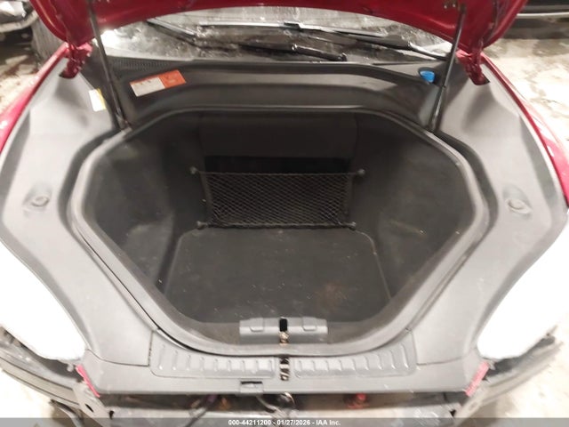 5YJSA1H17EFP53039 Tesla Model S P85