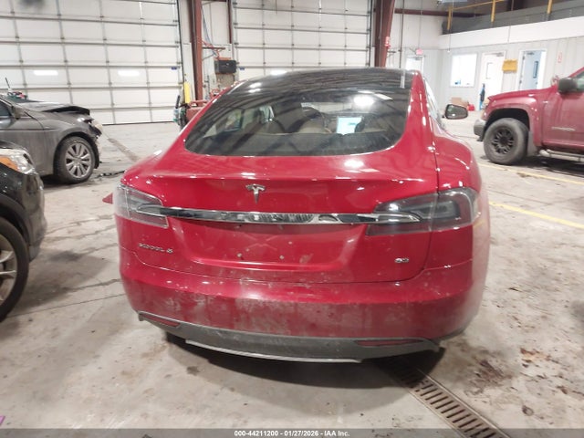 5YJSA1H17EFP53039 Tesla Model S P85