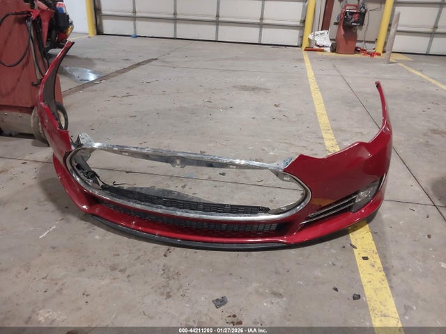 5YJSA1H17EFP53039 Tesla Model S P85