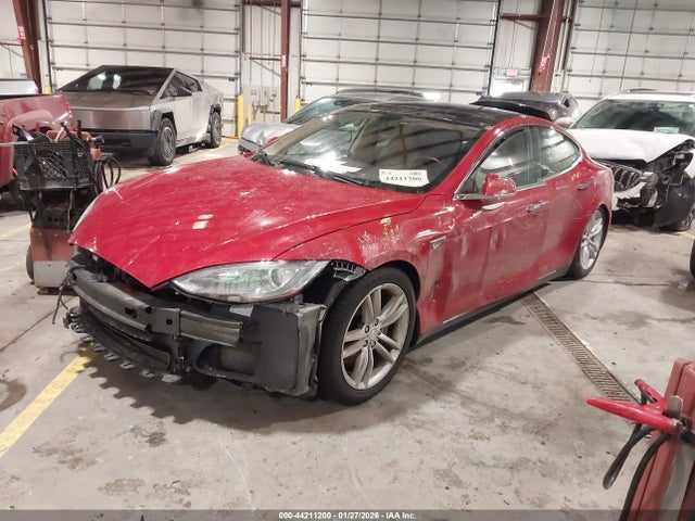 5YJSA1H17EFP53039 Tesla Model S P85