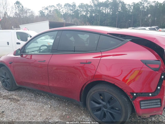 7SAYGDED4RF116255 Tesla Model Y Rwd