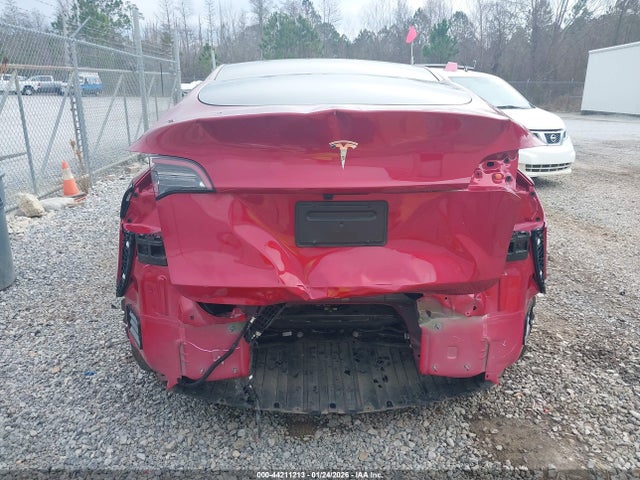 7SAYGDED4RF116255 Tesla Model Y Rwd