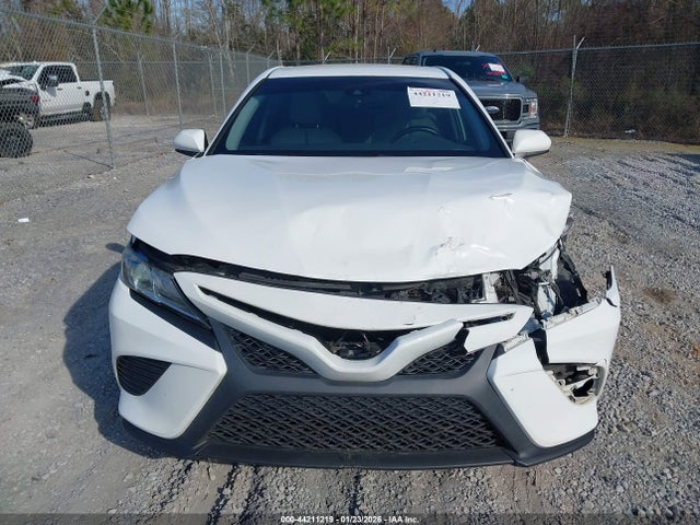 4T1B11HK4JU593661 Toyota CAMRY SE