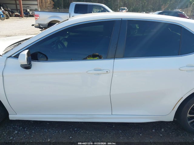 4T1B11HK4JU593661 Toyota CAMRY SE