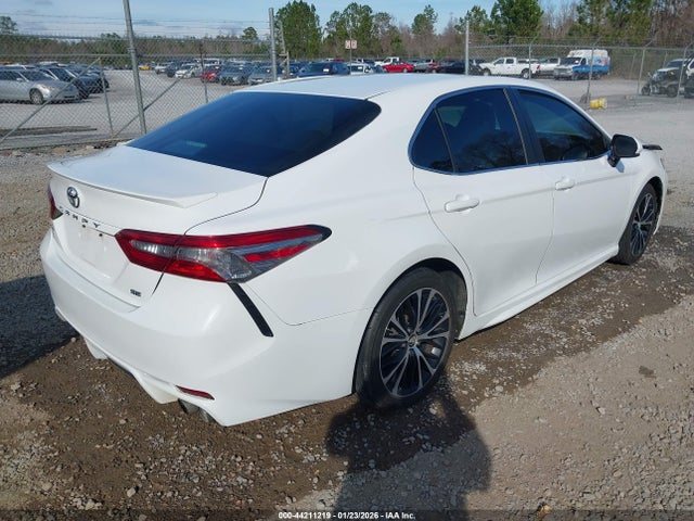 4T1B11HK4JU593661 Toyota CAMRY SE
