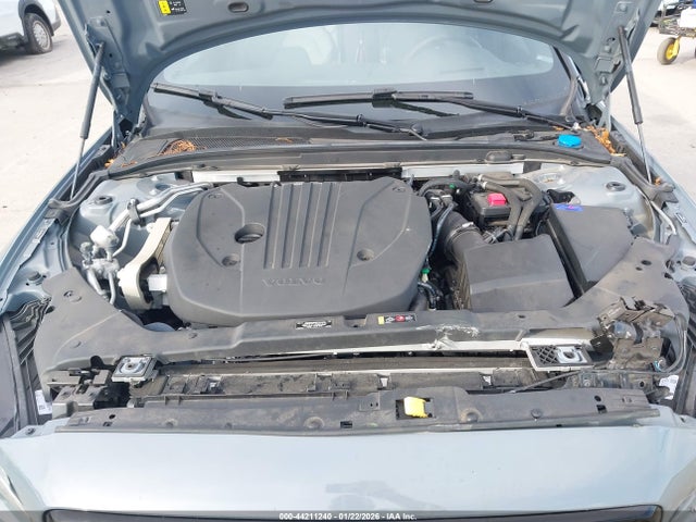 2022 VOLVO S60 7JRL12FM4NG165775 Photo 9