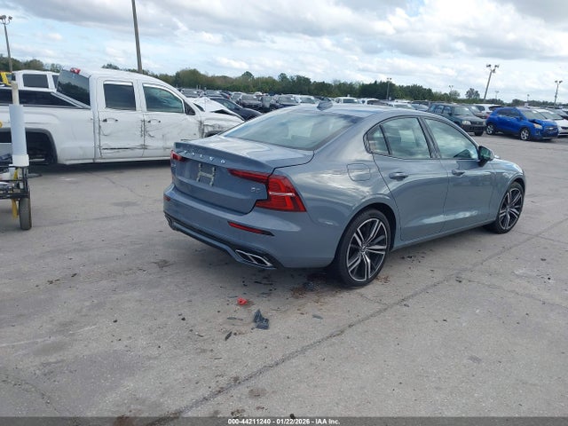 2022 VOLVO S60 7JRL12FM4NG165775 Photo 3