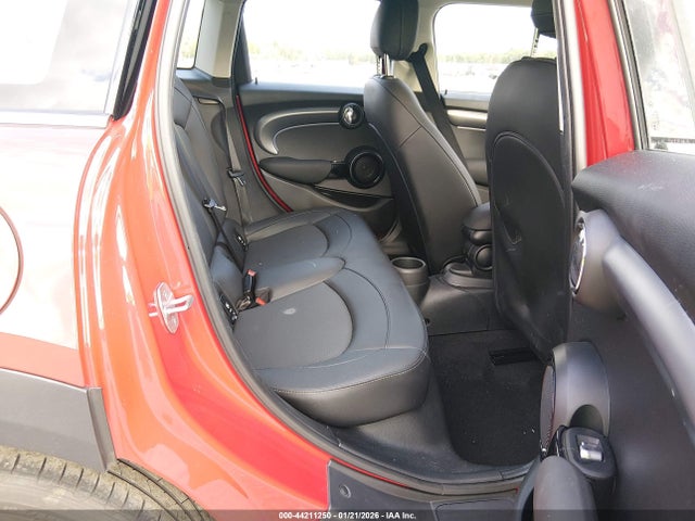 2024 MINI HARDTOP WMW33DK04R2U64559 Photo 7