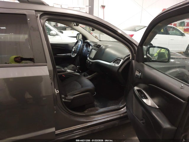 3C4PDDBG7FT549243 Dodge Journey Sxt