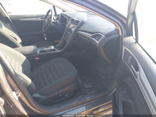 2019 FORD FUSION HYBRID 3FA6P0LU2KR217742 Photo 4