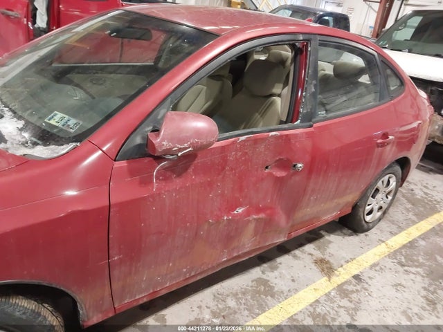 2010 HYUNDAI ELANTRA KMHDU4AD7AU936475 Photo 5