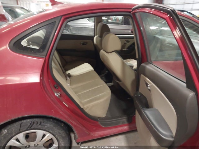 2010 HYUNDAI ELANTRA KMHDU4AD7AU936475 Photo 7