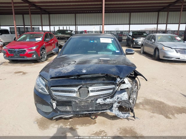 Aukcja sprzedaży 2015 Mercedes-benz C 300 4matic, vin: 55SWF4KB1FU023956, numer aukcji: 44211305