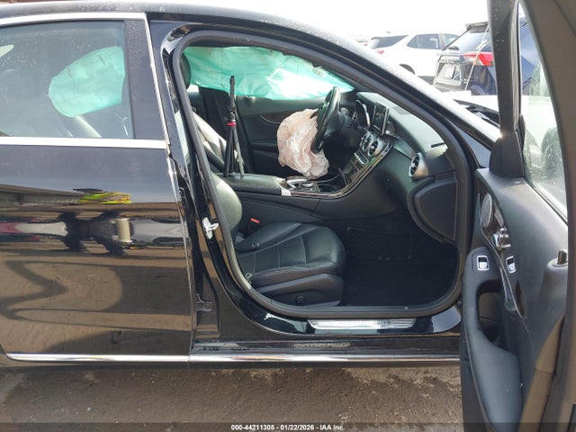 2015 MERCEDES-BENZ C 300 55SWF4KB1FU023956 Photo 4