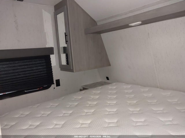 4YDTCMM26NY933690 Coleman Other