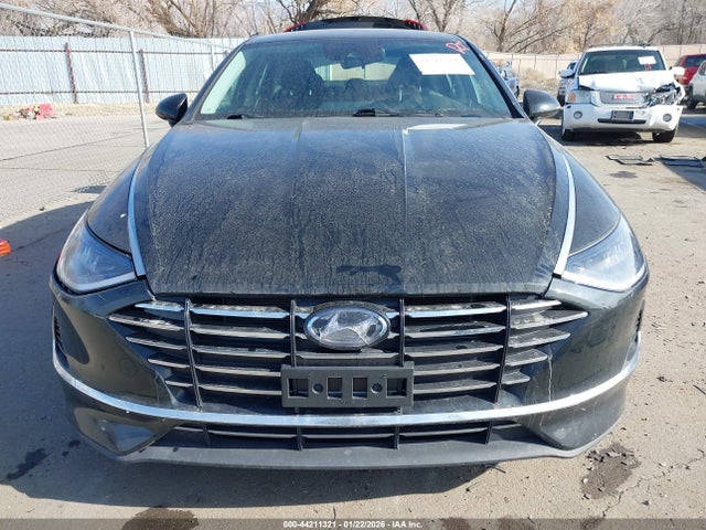 KMHL24JA5NA238414 Hyundai SONATA SE