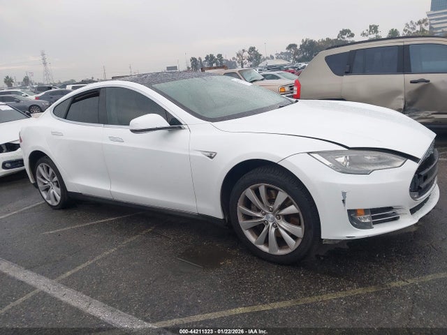 Tesla MODEL S 2014 5YJSA1H19EFP32693 Image 25
