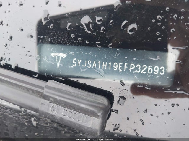 2014 TESLA MODEL S 5YJSA1H19EFP32693 Photo 8