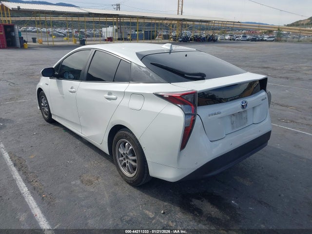JTDKARFU9G3008420 Toyota Prius Four