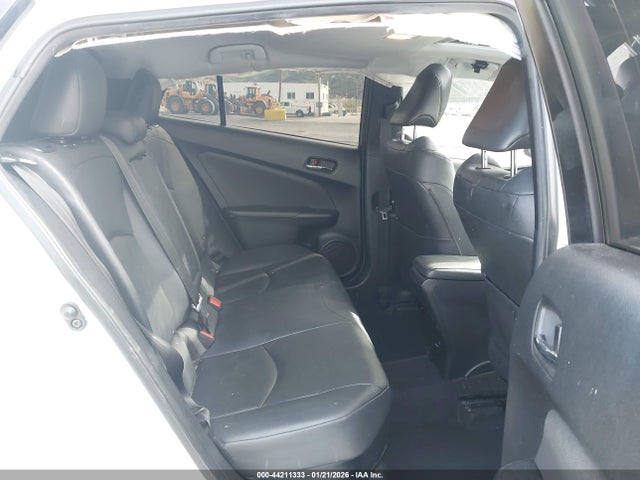 JTDKARFU9G3008420 Toyota Prius Four