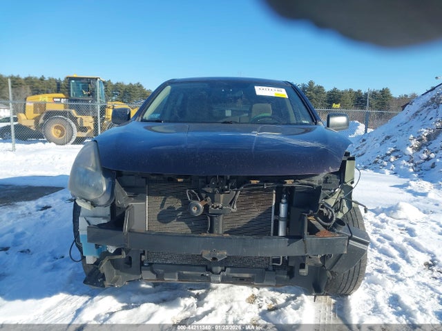 JN8AS5MV3EW703277 Nissan Rogue Select S