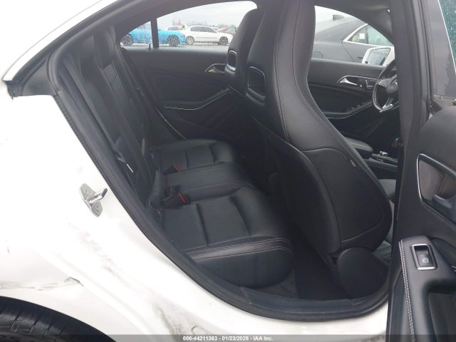 2019 MERCEDES-BENZ CLA 250 WDDSJ4GB2KN716916 Photo 7