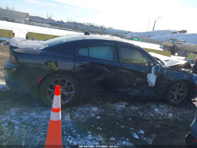 2016 Dodge Charger R/t მანქანა იყიდება აუქციონზე, vin: 2C3CDXCT4GH351584, აუქციონის ნომერი: 44211364