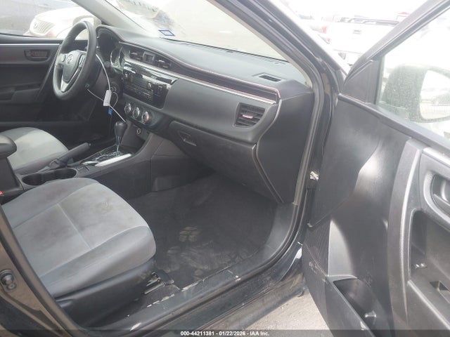 2014 TOYOTA COROLLA 5YFBURHE2EP110997 Photo 4