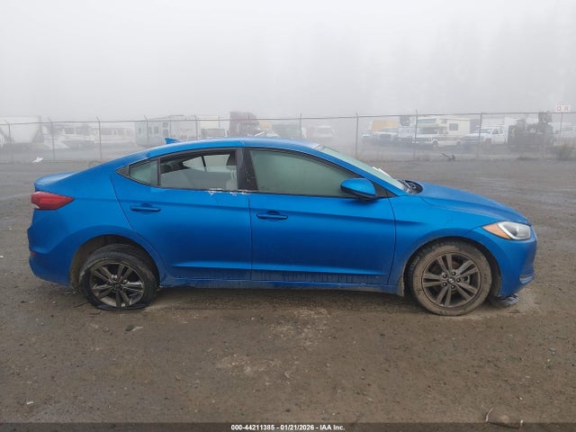KMHD84LF7HU431596 Hyundai ELANTRA SE
