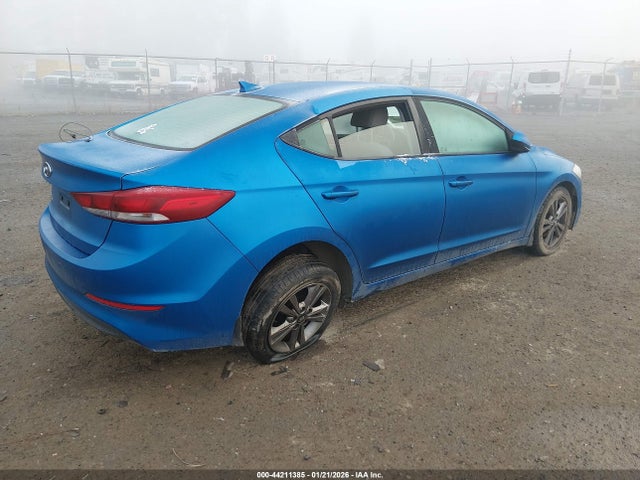 KMHD84LF7HU431596 Hyundai ELANTRA SE