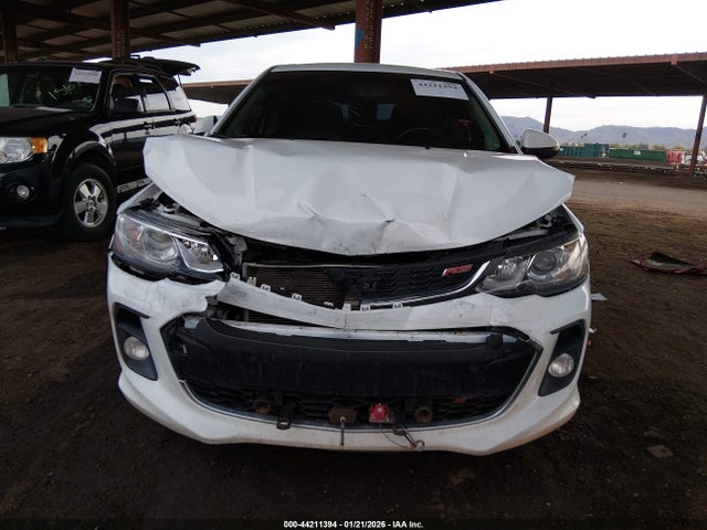1G1JE5SB1H4145451 Chevrolet Sonic Premier Manual
