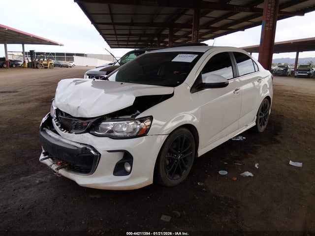 1G1JE5SB1H4145451 Chevrolet Sonic Premier Manual