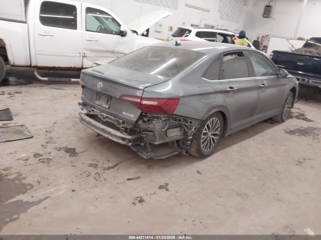 44211414 :رقم المزاد ، 3VWCB7BUXLM042335 vin ، 2020 Volkswagen Jetta 1.4t R-line/1.4t S/1.4t Se مزاد بيع