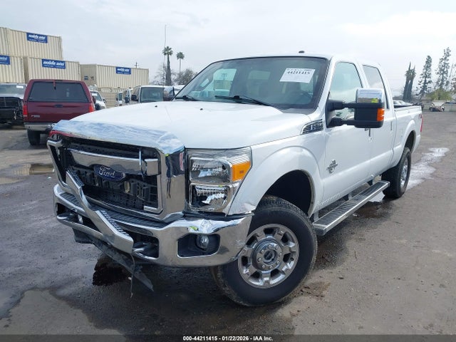 1FT8W3BT4GEA82709 Ford F-350 Lariat