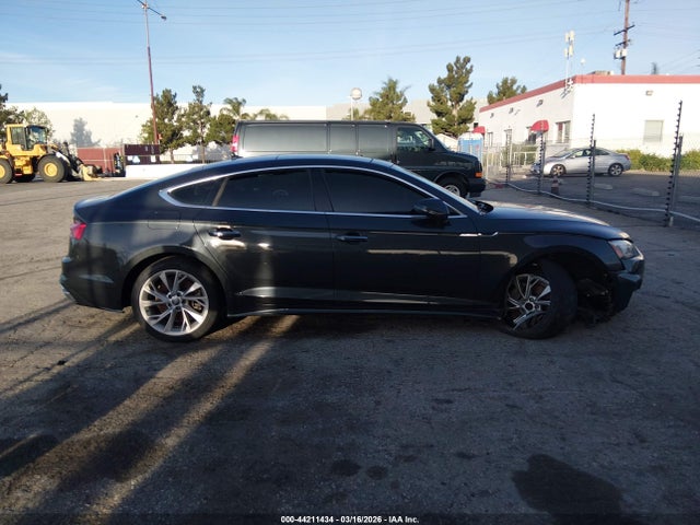 2020 Audi A5 Sportback Premium 45 Tfsi Quattro S Tronic მანქანა იყიდება აუქციონზე, vin: WAUANCF55LA006012, აუქციონის ნომერი: 44211434