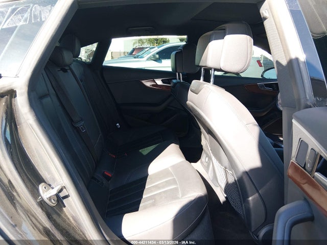 2020 Audi A5 Sportback Premium 45 Tfsi Quattro S Tronic მანქანა იყიდება აუქციონზე, vin: WAUANCF55LA006012, აუქციონის ნომერი: 44211434