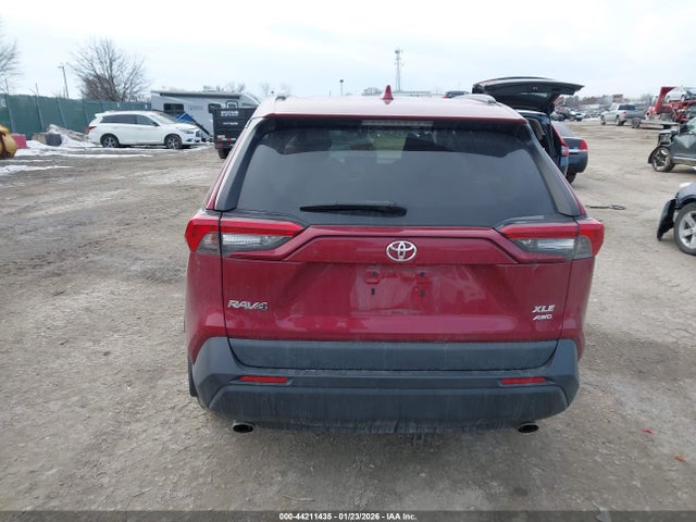 Toyota Rav4 Xle Premium 2021 2T3A1RFV8MW147516 Image 16