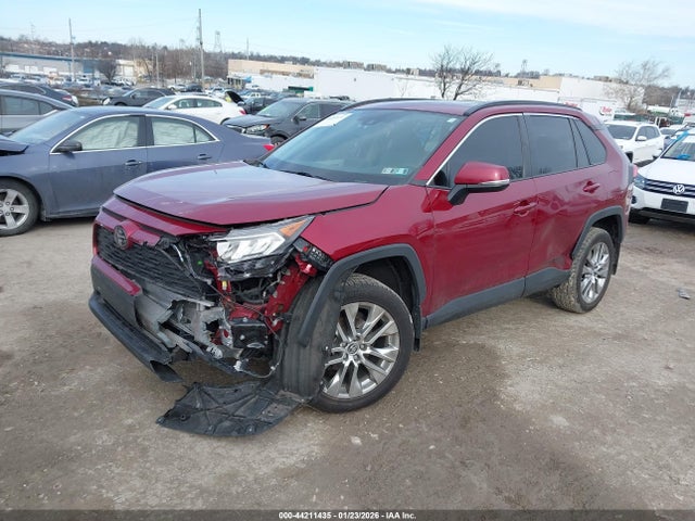 Toyota Rav4 Xle Premium 2021 2T3A1RFV8MW147516 Image 2