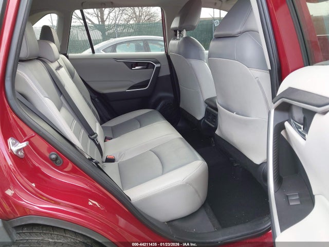 Toyota Rav4 Xle Premium 2021 2T3A1RFV8MW147516 Image 8