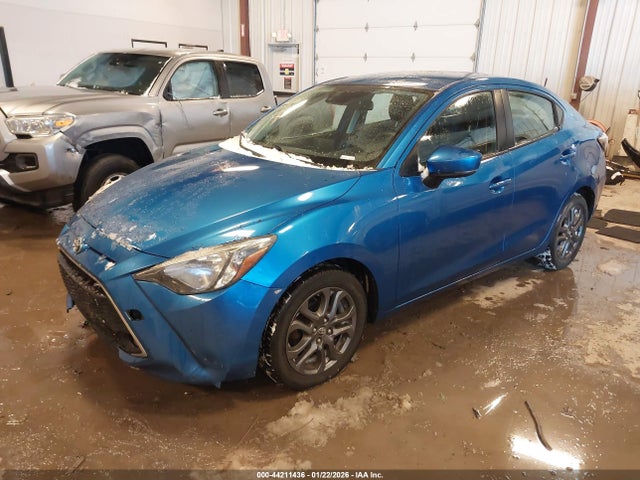 2019 TOYOTA YARIS 3MYDLBYV4KY510852 Photo 1