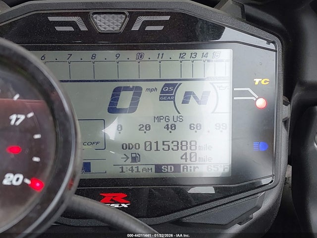 Suzuki GSX-R1000 2023 JS1DM11F9P7100124 Image 7