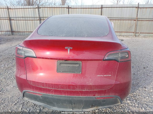 Продаж на аукціоні авто 2024 Tesla Model Y Long Range Dual Motor All-wheel Drive, vin: 7SAYGDEE1RA288751, номер лоту: 44211461