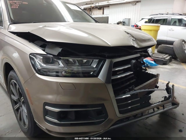 2018 AUDI Q7 WA1VAAF72JD002818 Photo 5