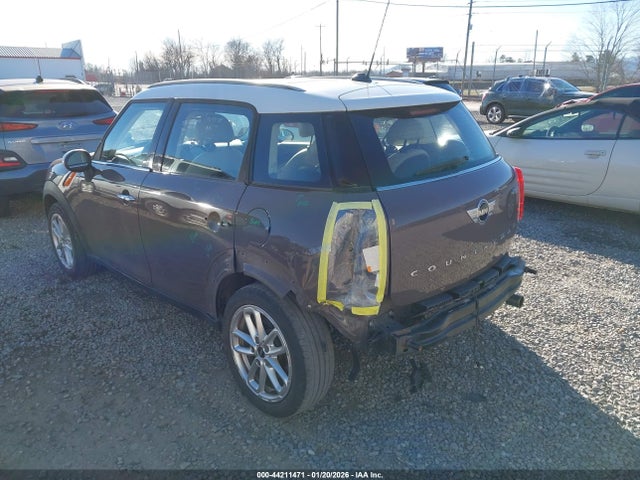 2015 MINI COUNTRYMAN WMWZB3C52FWR42919 Photo 2