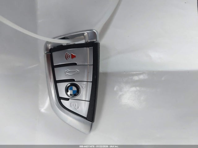 2019 BMW X3 5UXTR7C50KLF34346 Photo 10