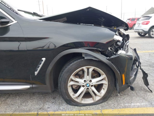 44211478 :رقم المزاد ، 5UXTR7C50KLF34346 vin ، 2019 Bmw X3 Sdrive30i مزاد بيع